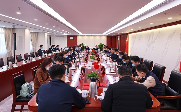 2-600.jpg 金贝官网